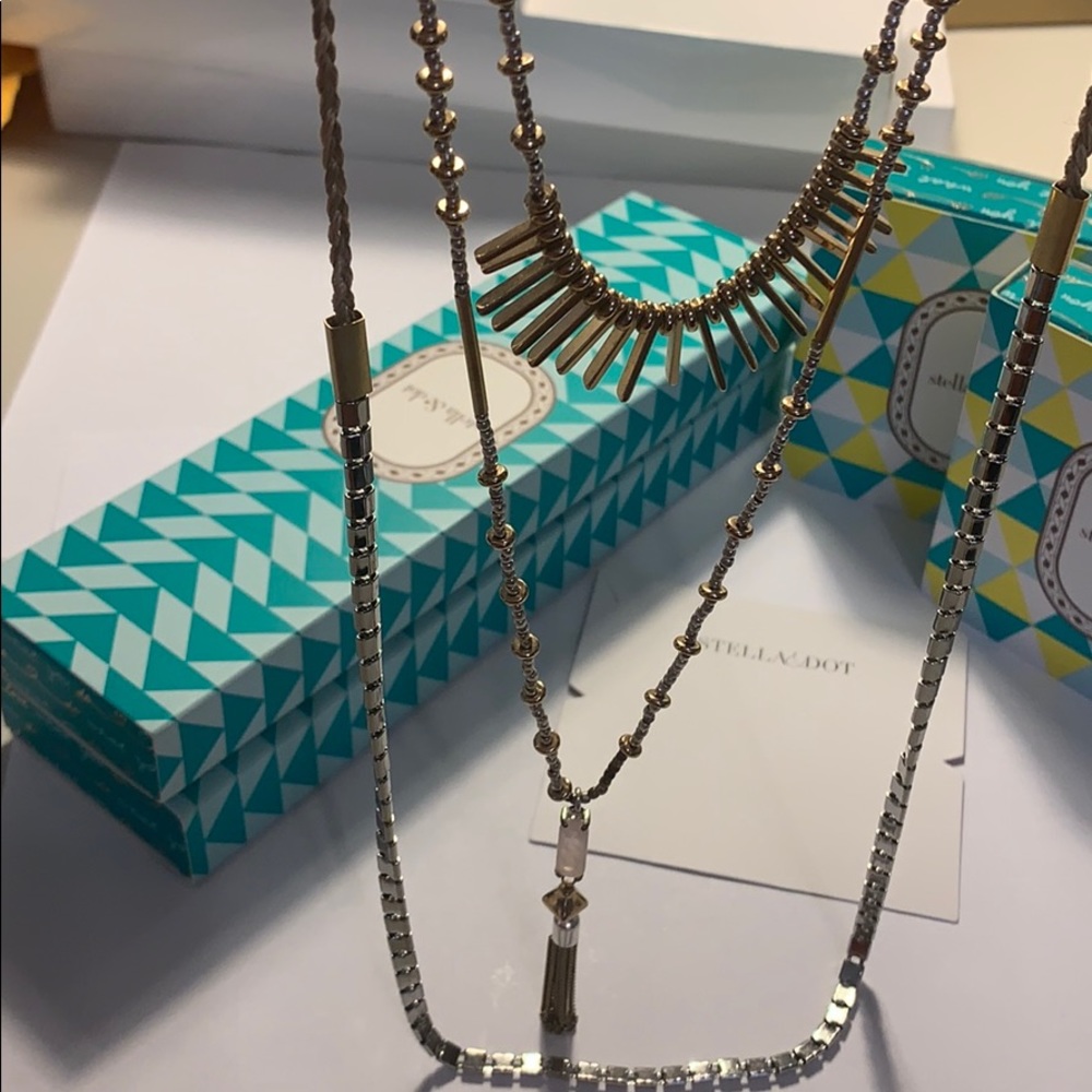 Stella & Dot layering necklace